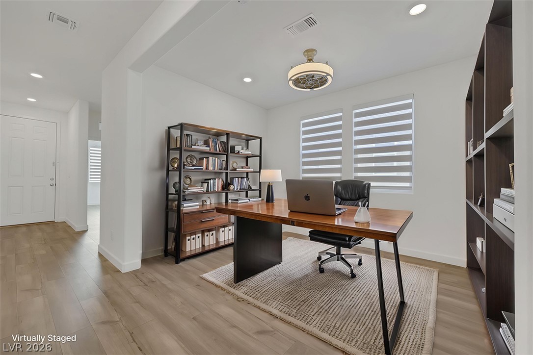 8948 Marigold Creek Street Las Vegas NV 89113