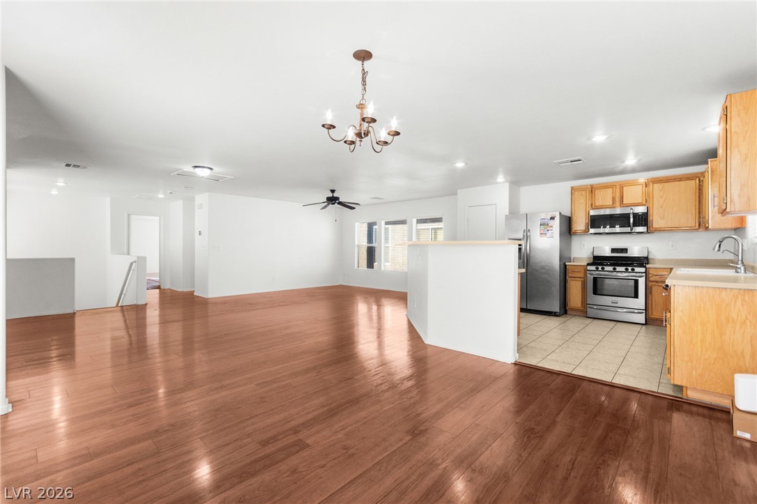 6220 Senegal Haven Street North Las Vegas NV 89081