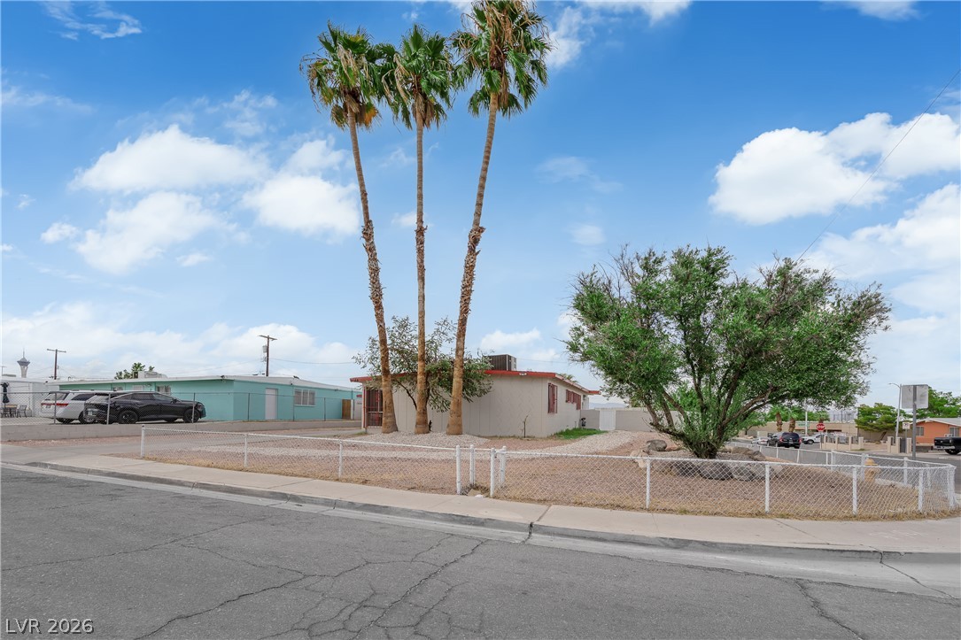 2084 Palma Vista Avenue Las Vegas NV 89169