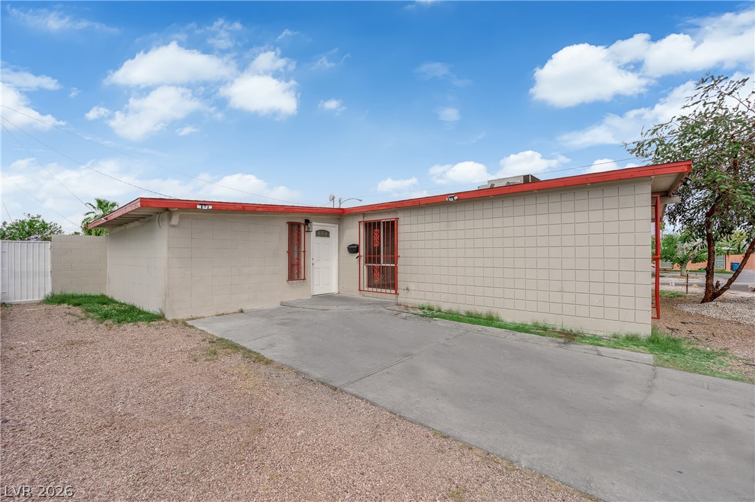 2084 Palma Vista Avenue Las Vegas NV 89169