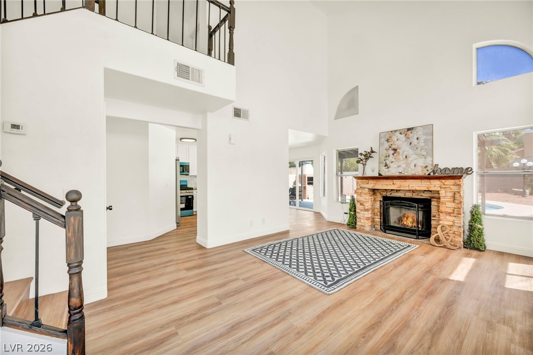 5322 Sandstone Drive Las Vegas NV 89142