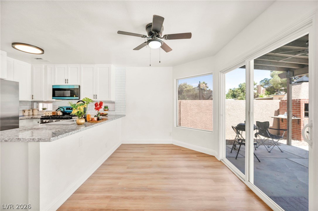 5322 Sandstone Drive Las Vegas NV 89142