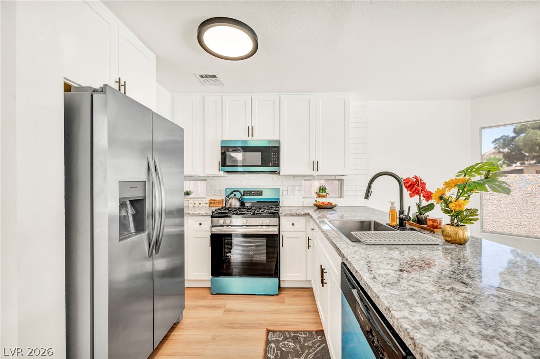 5322 Sandstone Drive Las Vegas NV 89142