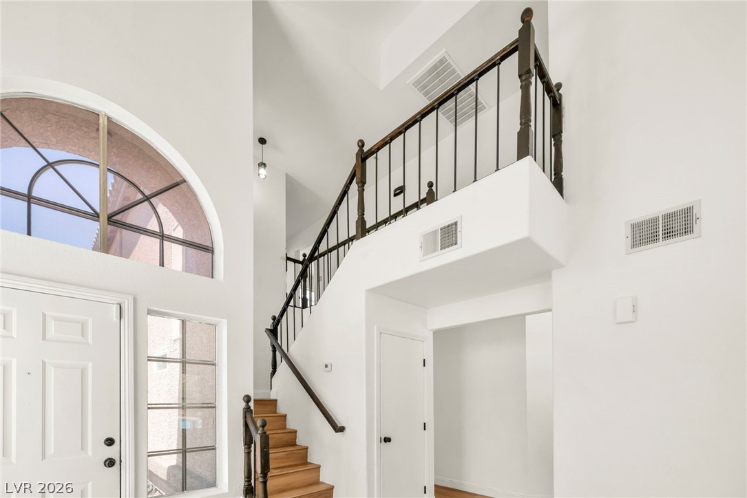 5322 Sandstone Drive Las Vegas NV 89142
