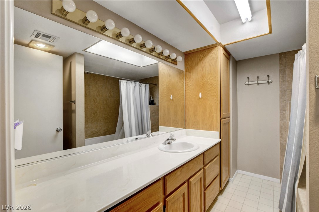 4407 Shortleaf Las Vegas NV 89119