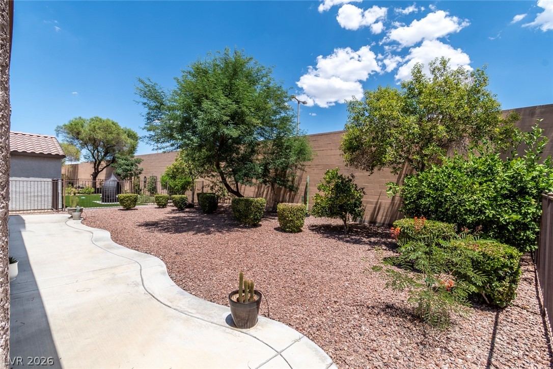 2096 Mountain City Street Henderson NV 89052