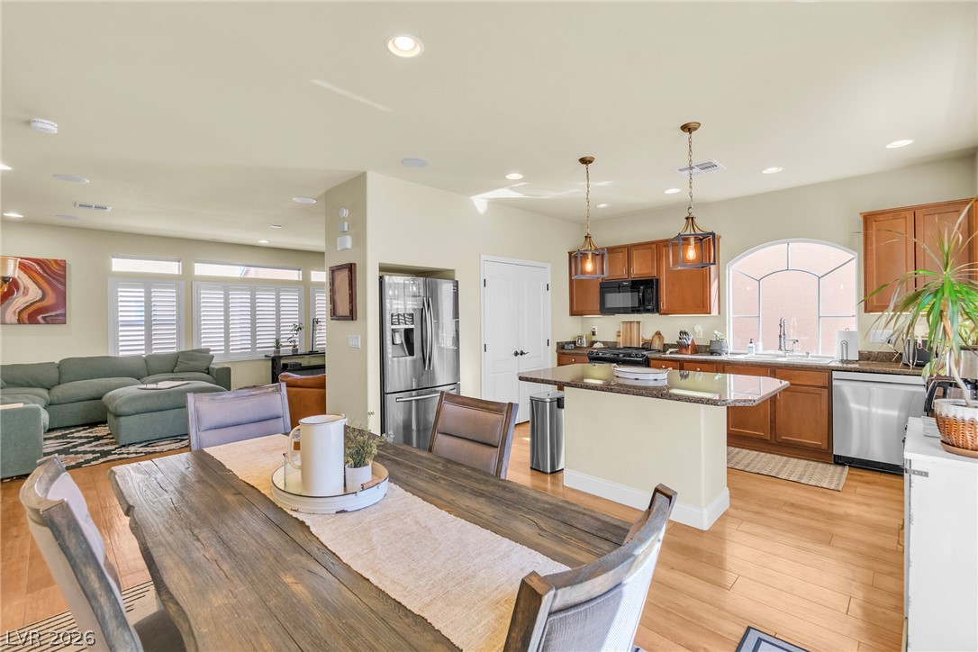 5098 Bonnie Doon Lane Las Vegas NV 89141