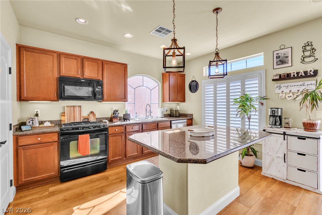 5098 Bonnie Doon Lane Las Vegas NV 89141