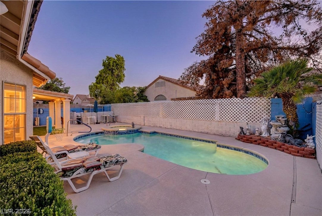5129 Coral Beach Street North Las Vegas NV 89031
