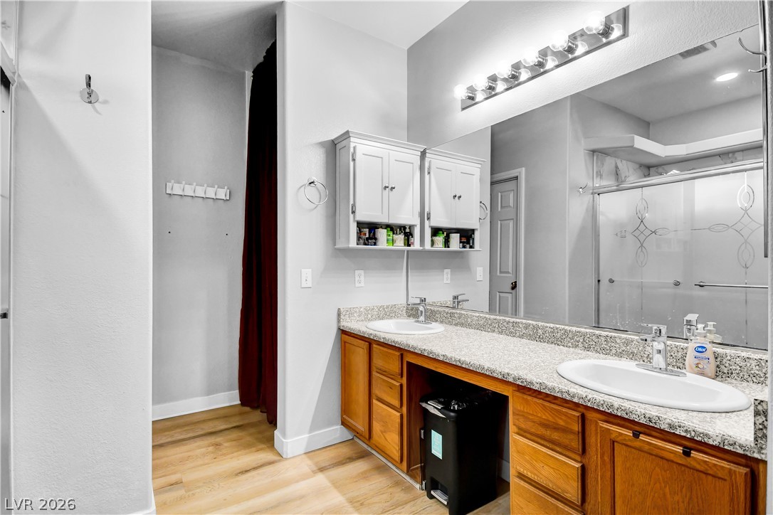5129 Coral Beach Street North Las Vegas NV 89031