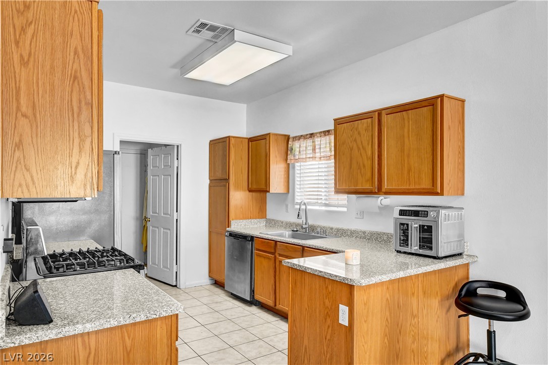 5129 Coral Beach Street North Las Vegas NV 89031