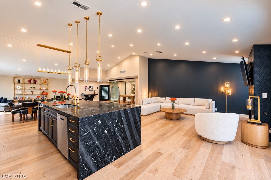 2824 Shannon River Drive Las Vegas NV 89117