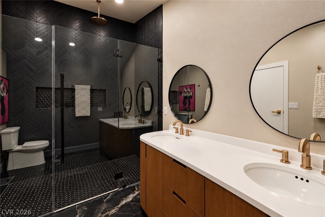 2824 Shannon River Drive Las Vegas NV 89117