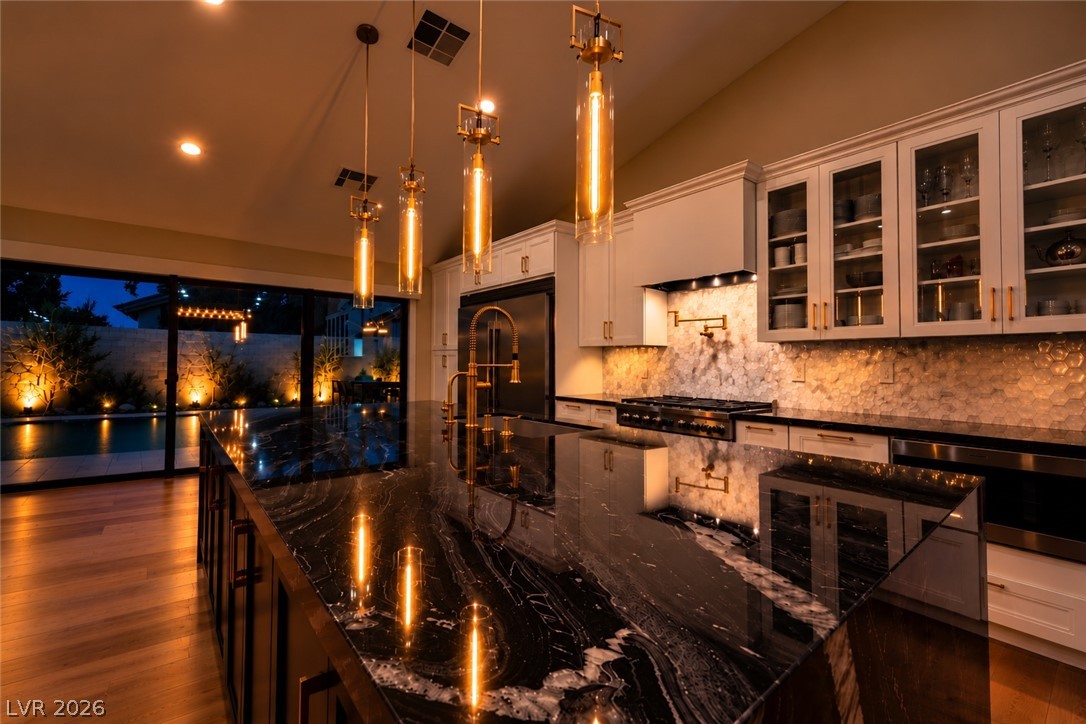 2824 Shannon River Drive Las Vegas NV 89117