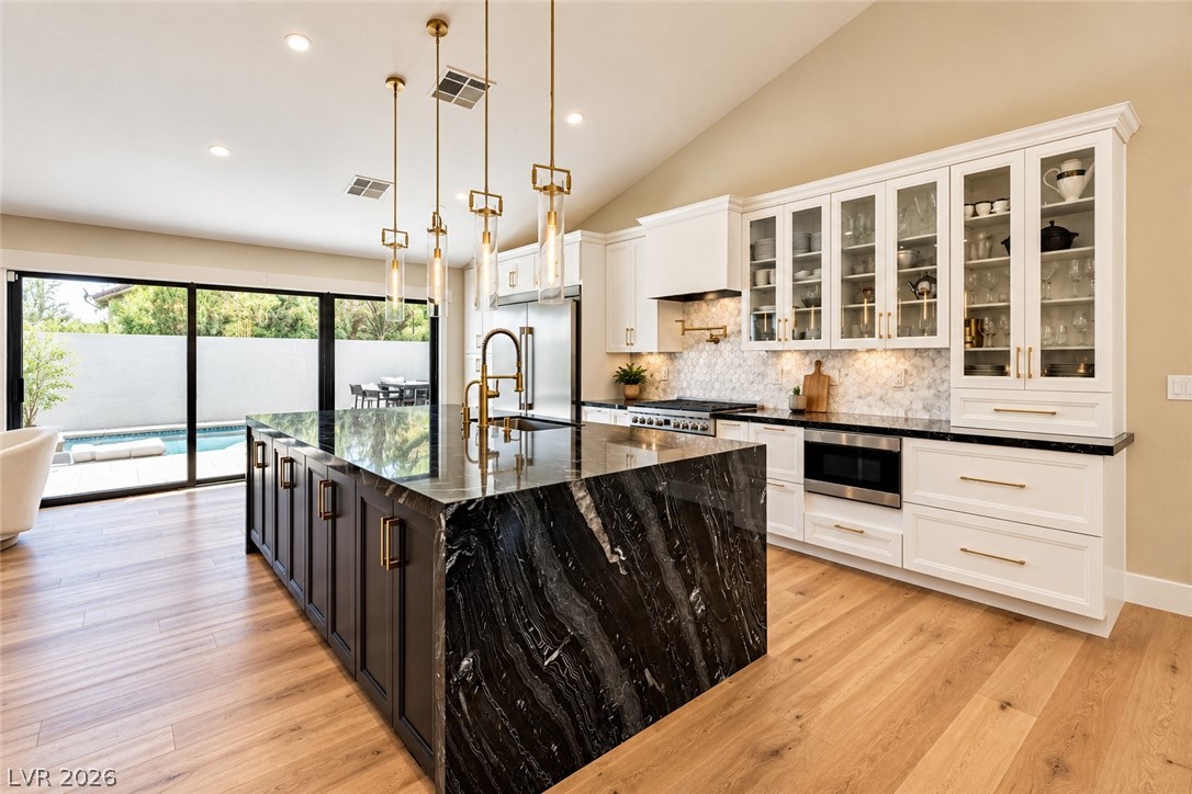 2824 Shannon River Drive Las Vegas NV 89117