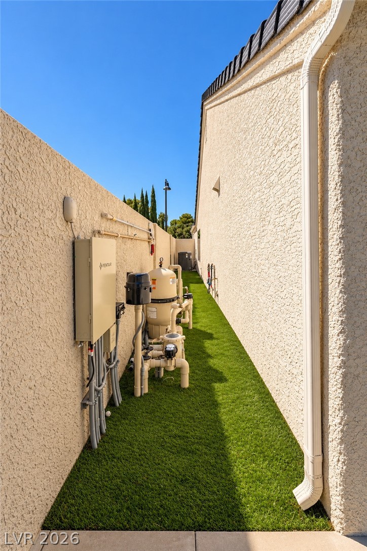 2824 Shannon River Drive Las Vegas NV 89117