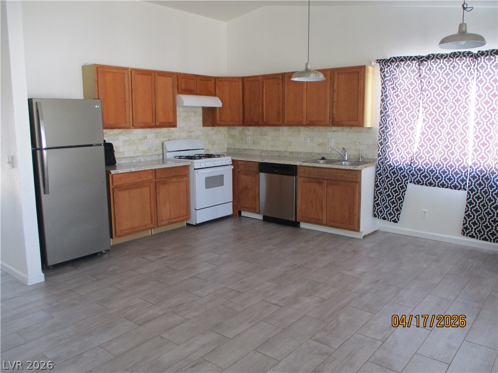 6830 Fallona Avenue Las Vegas NV 89156