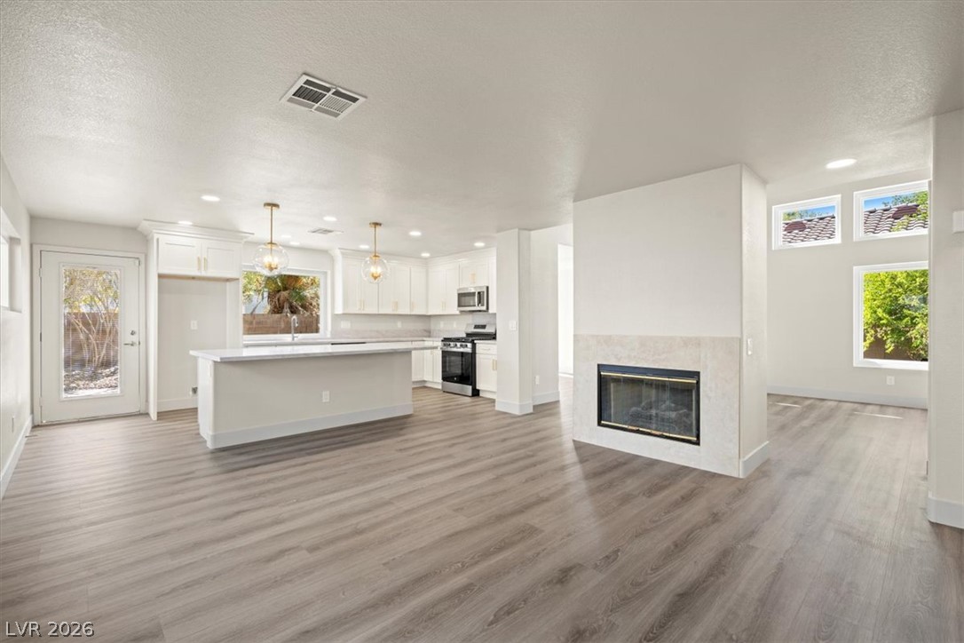 7050 Wine River Drive Las Vegas NV 89119