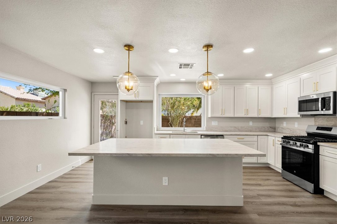 7050 Wine River Drive Las Vegas NV 89119