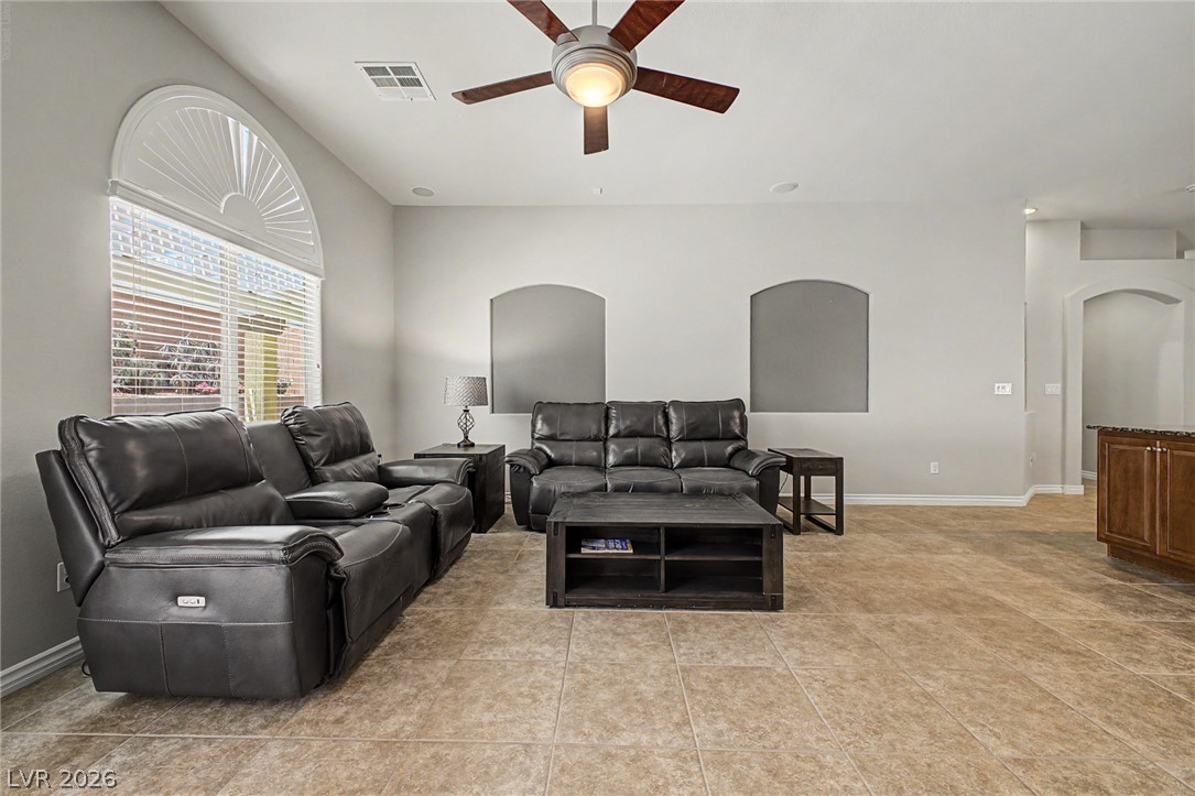 7123 Boomer Beach Street Las Vegas NV 89166