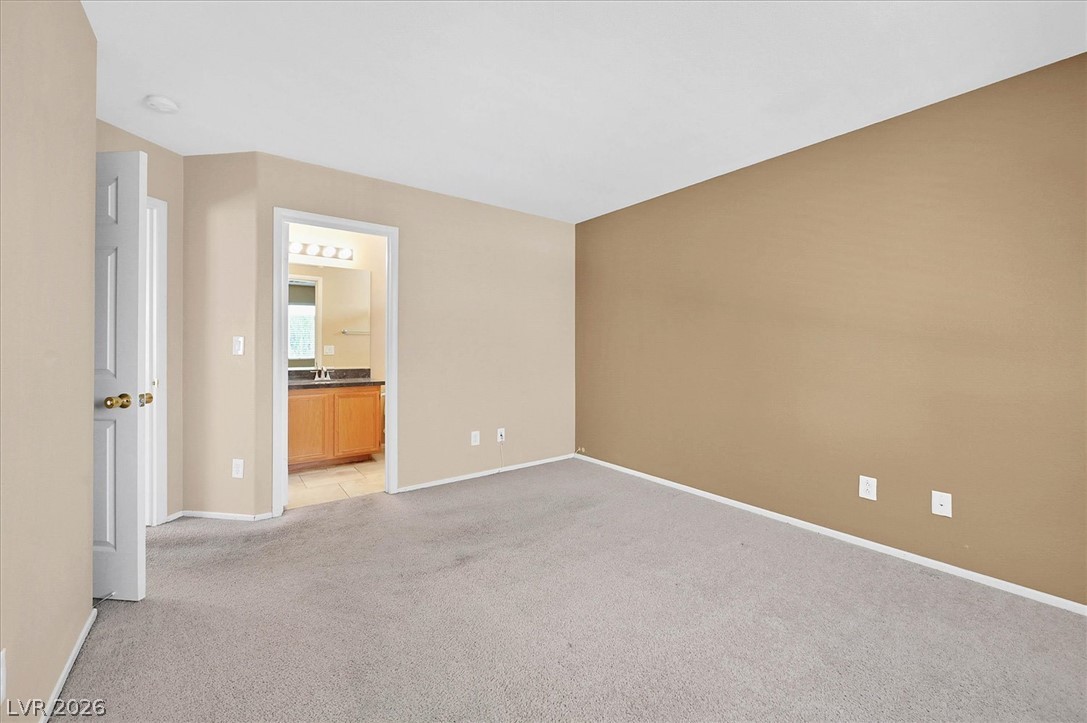 10627 Foggy Glen Avenue Las Vegas NV 89135