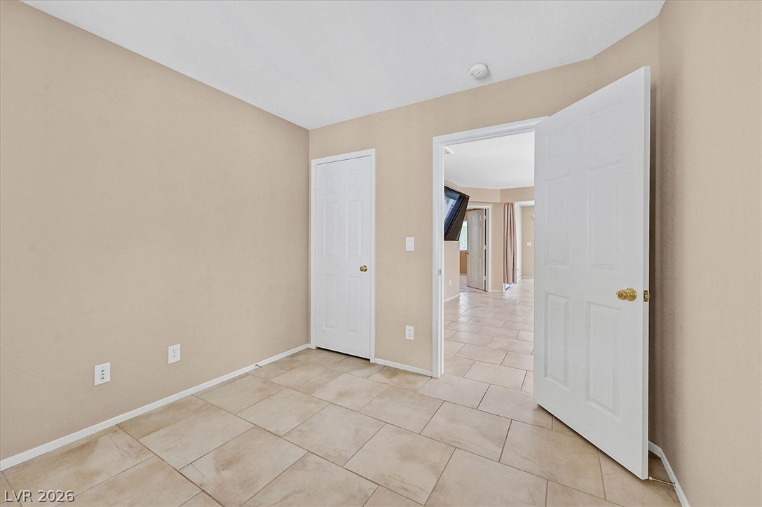 10627 Foggy Glen Avenue Las Vegas NV 89135