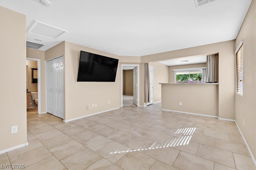 10627 Foggy Glen Avenue Las Vegas NV 89135