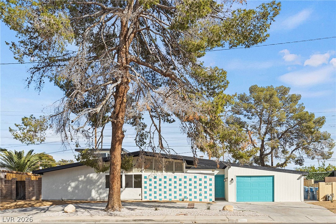 3368 Nahatan Way Las Vegas NV 89169