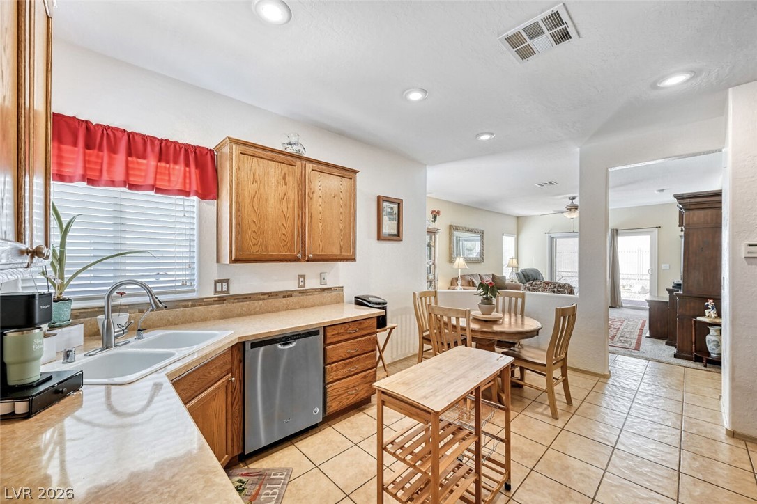 7613 Fruit Dove Street North Las Vegas NV 89084