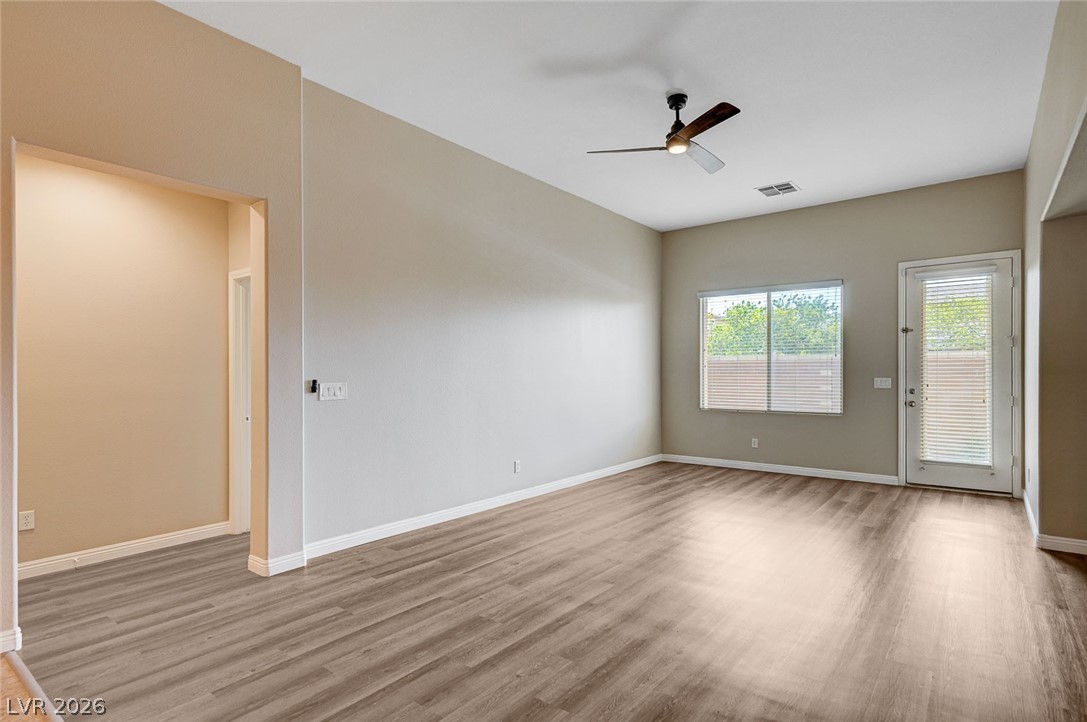 8045 Glacier Falls Street North Las Vegas NV 89085
