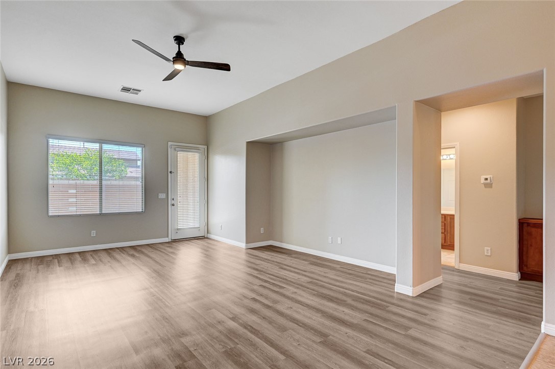 8045 Glacier Falls Street North Las Vegas NV 89085