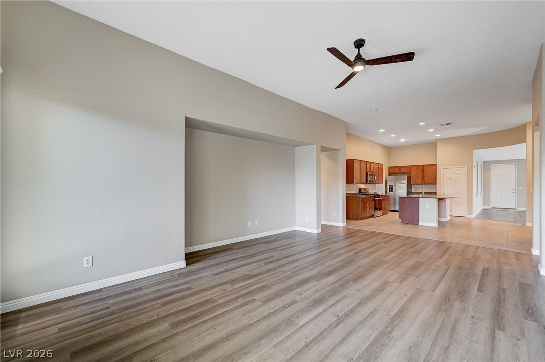 8045 Glacier Falls Street North Las Vegas NV 89085