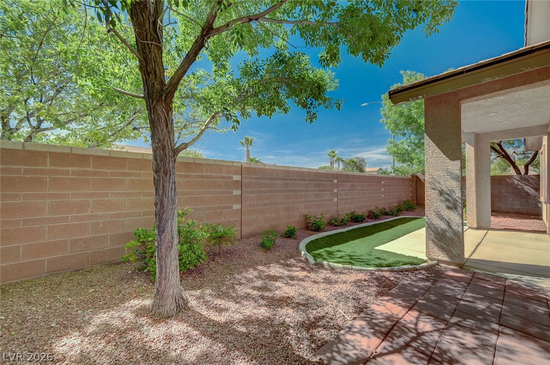 8045 Glacier Falls Street North Las Vegas NV 89085