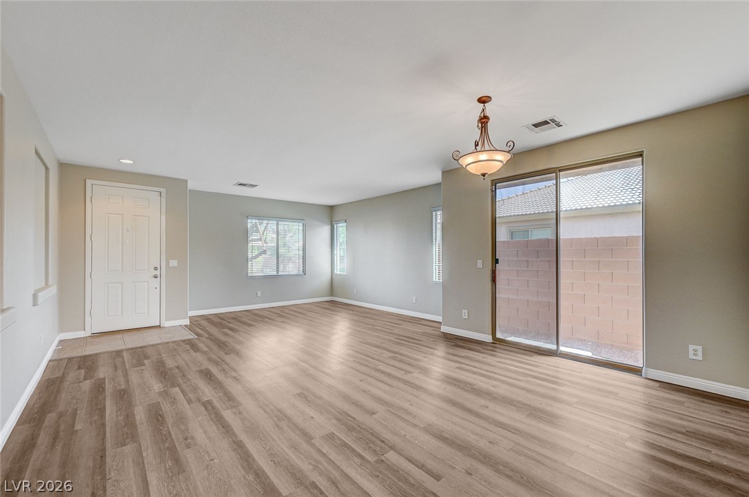 8045 Glacier Falls Street North Las Vegas NV 89085