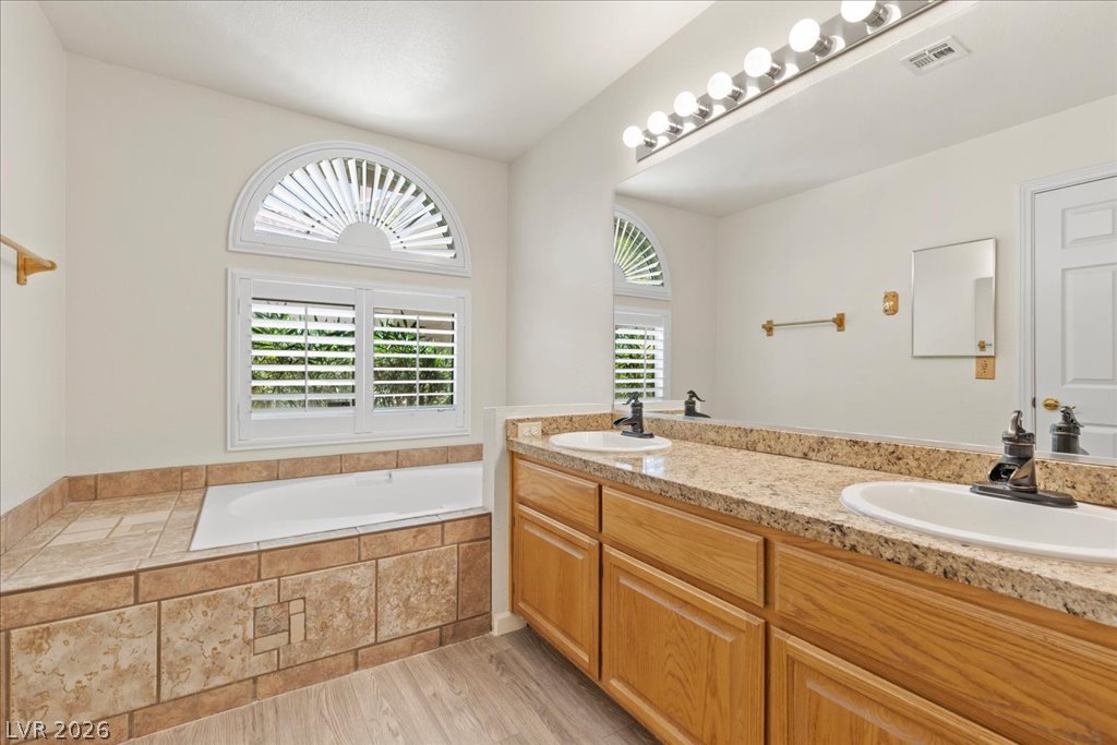 8245 Aqua Spray Avenue Las Vegas NV 89128