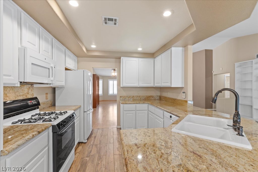 8245 Aqua Spray Avenue Las Vegas NV 89128
