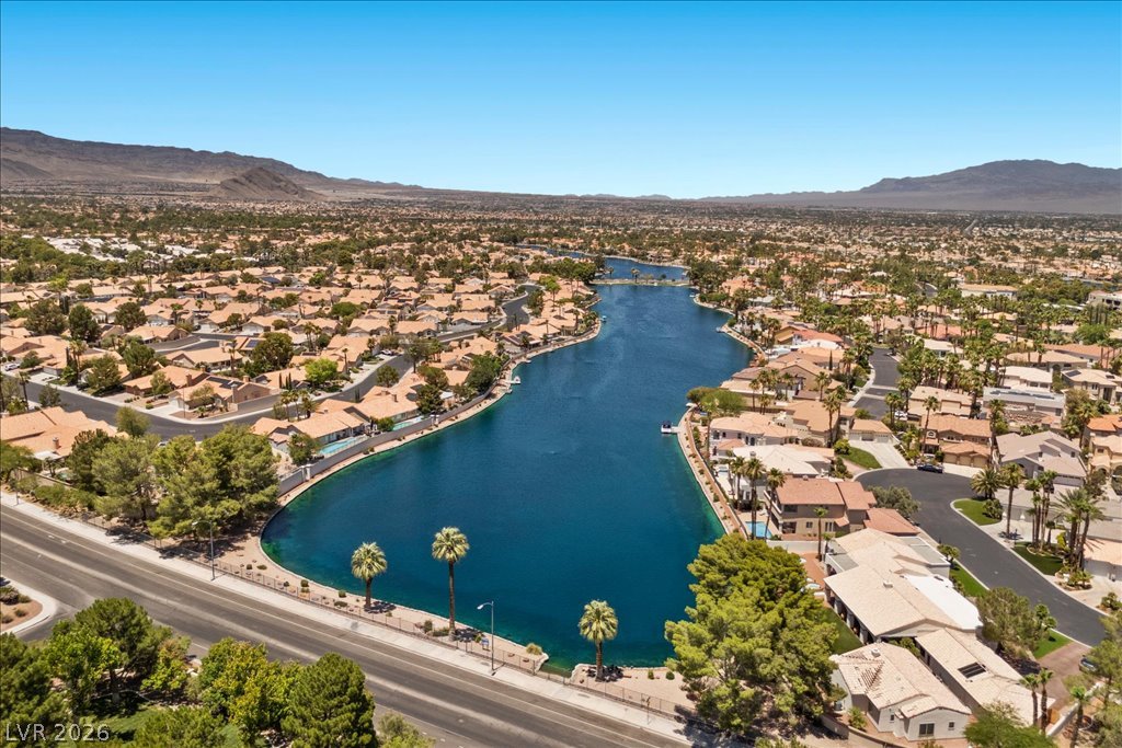 8245 Aqua Spray Avenue Las Vegas NV 89128