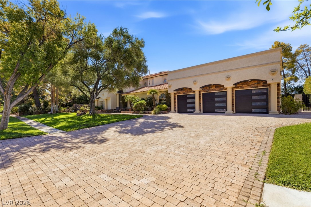 17 Quail Run Road Henderson NV 89014