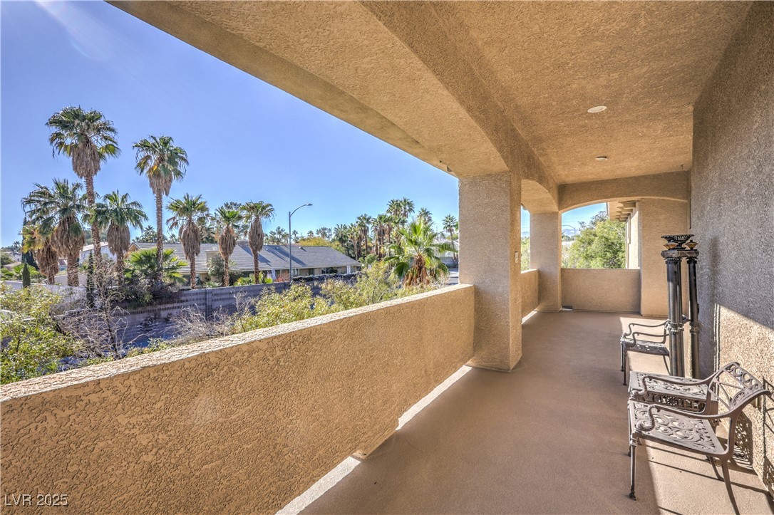 1920 Columbia Crest Court Las Vegas NV 89117
