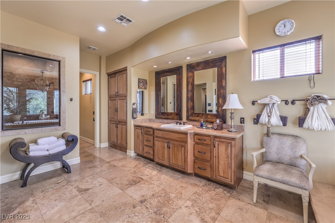 1920 Columbia Crest Court Las Vegas NV 89117