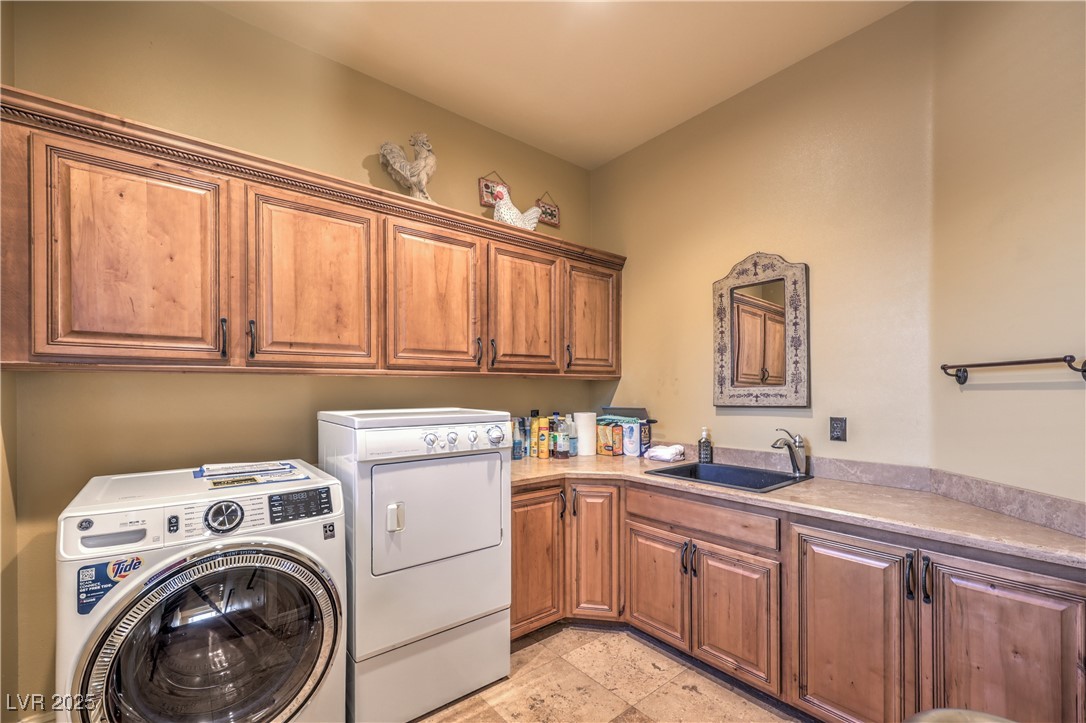 1920 Columbia Crest Court Las Vegas NV 89117