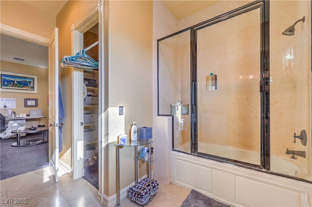 1920 Columbia Crest Court Las Vegas NV 89117