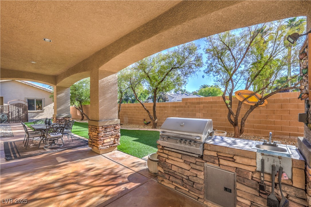 1920 Columbia Crest Court Las Vegas NV 89117