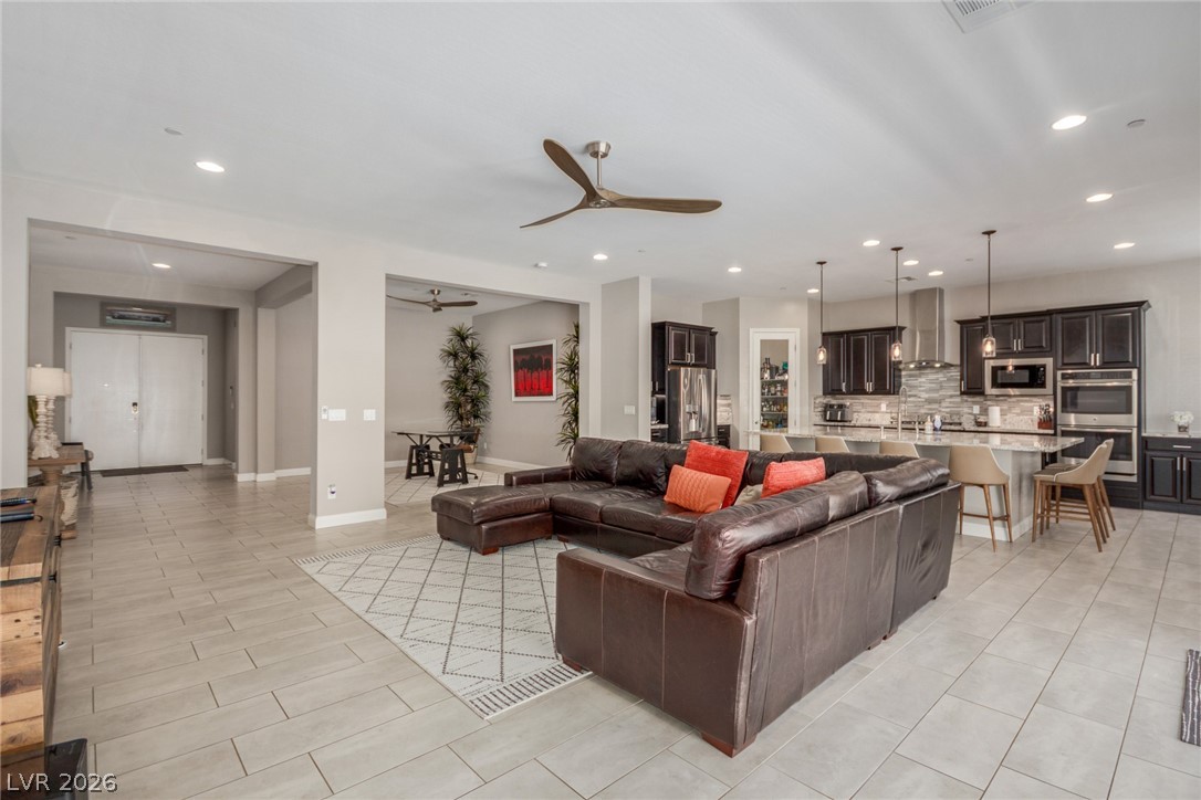 8 Via Tiberina Henderson NV 89011