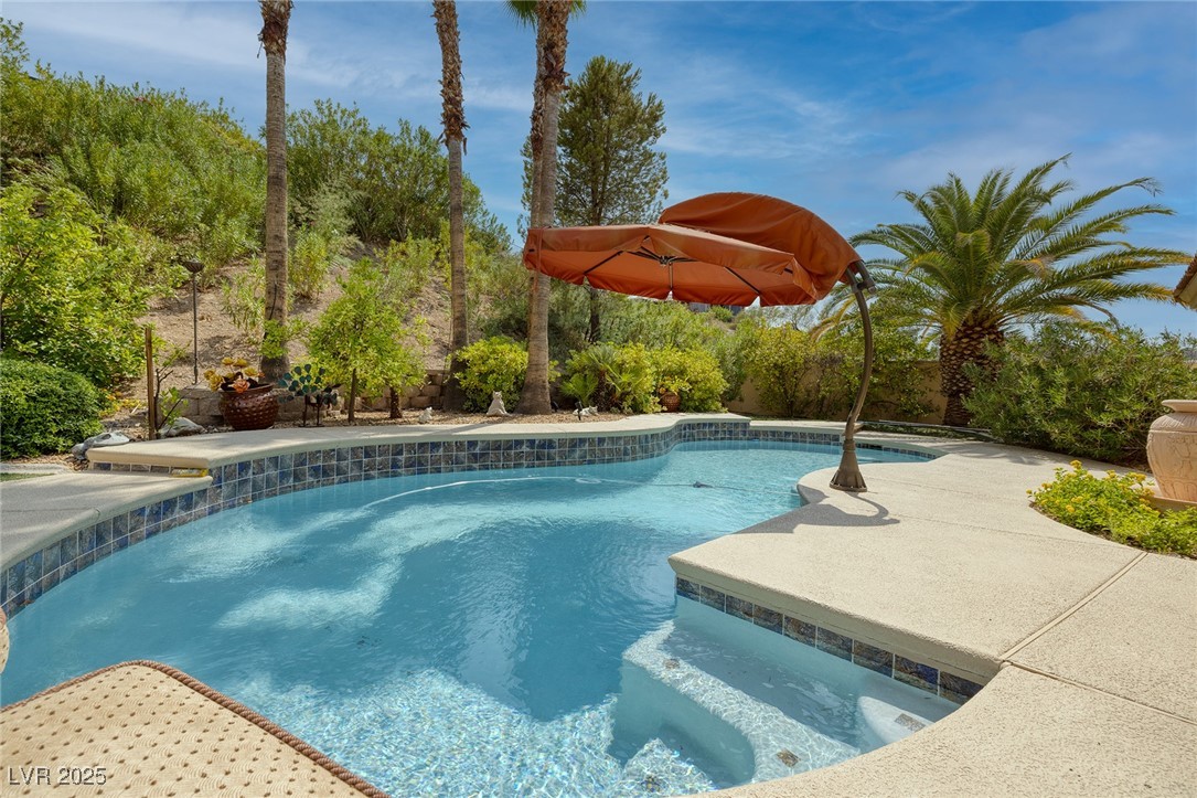 21 Grand Corniche Drive Henderson NV 89011