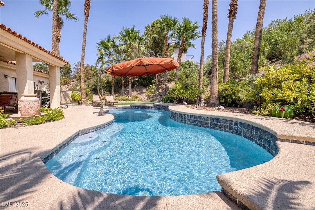 21 Grand Corniche Drive Henderson NV 89011