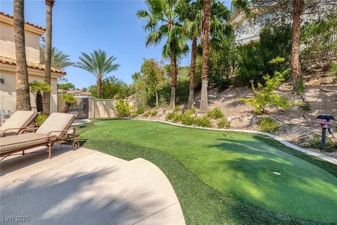 21 Grand Corniche Drive Henderson NV 89011