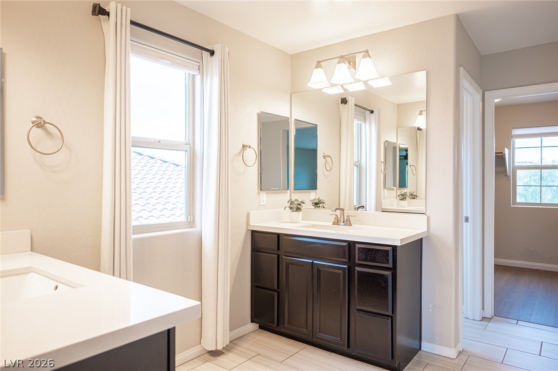 5560 Honey Creek Avenue Las Vegas NV 89131