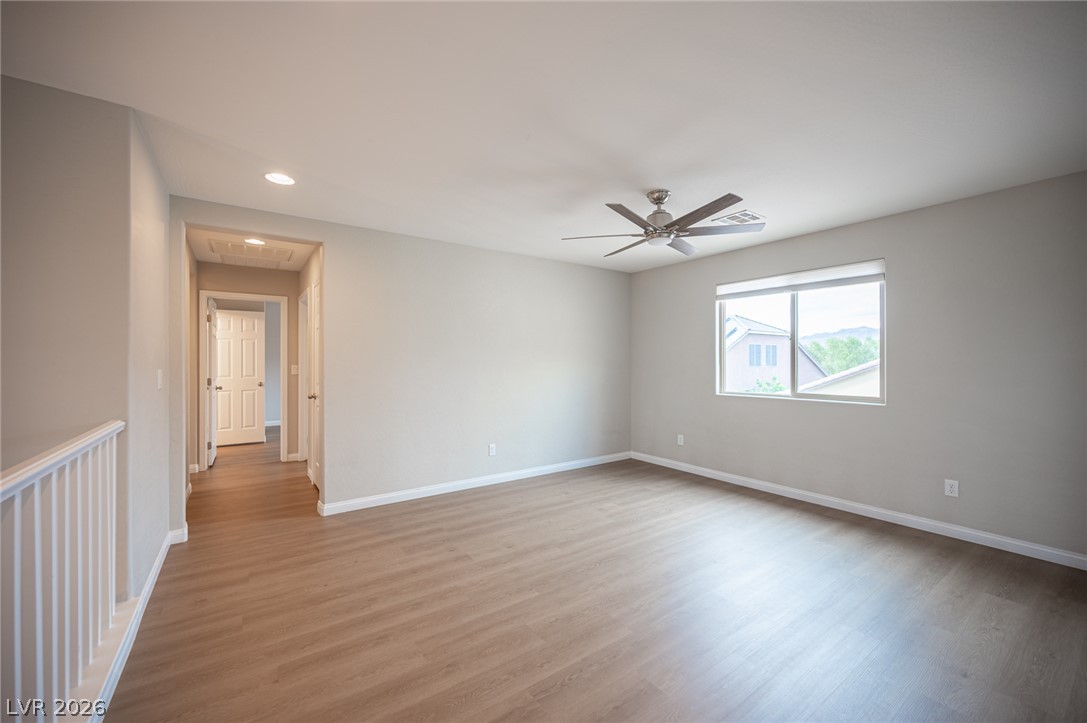 5560 Honey Creek Avenue Las Vegas NV 89131