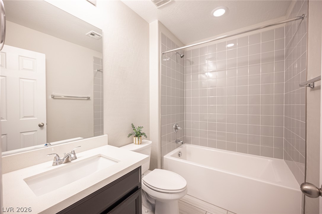 5560 Honey Creek Avenue Las Vegas NV 89131